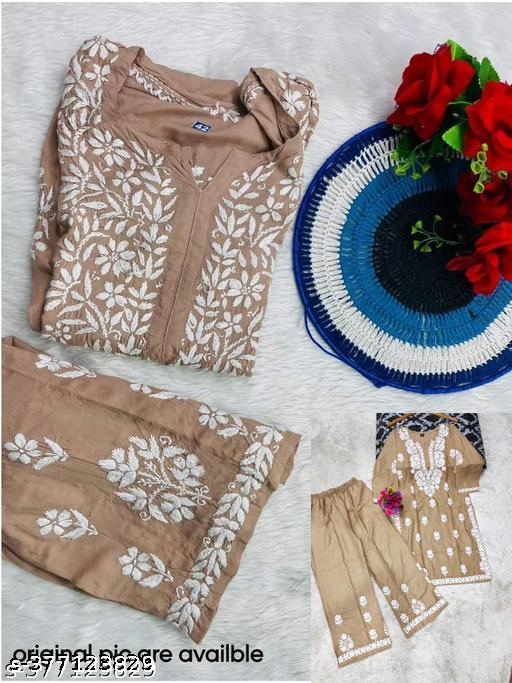 Aakarsha Superior Women Kurta Sets