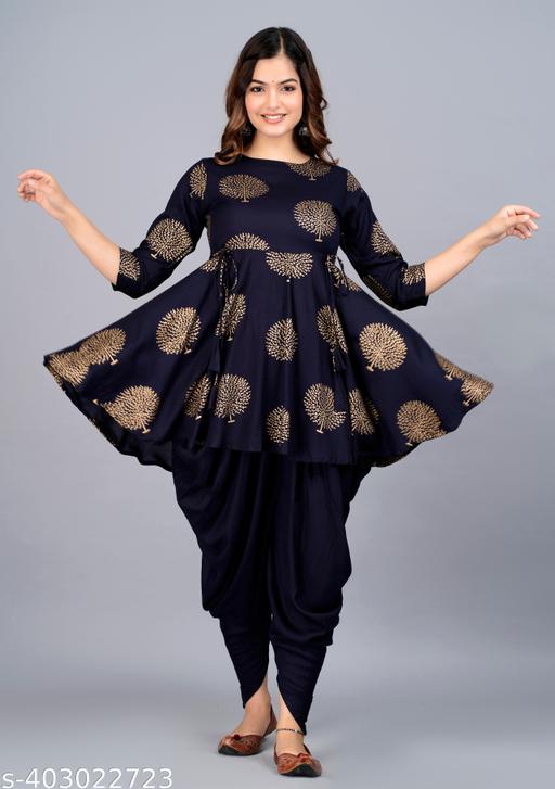 Trendy Voguish Women Kurta Sets
