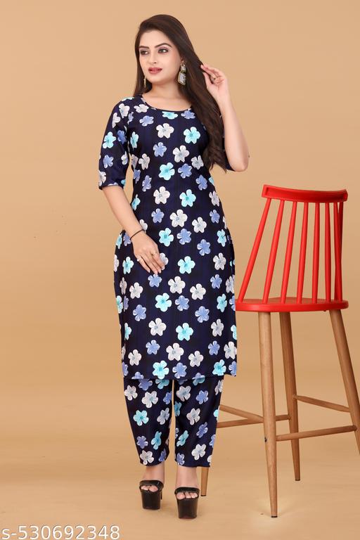 Aagyeyi Drishya Women Kurta Sets