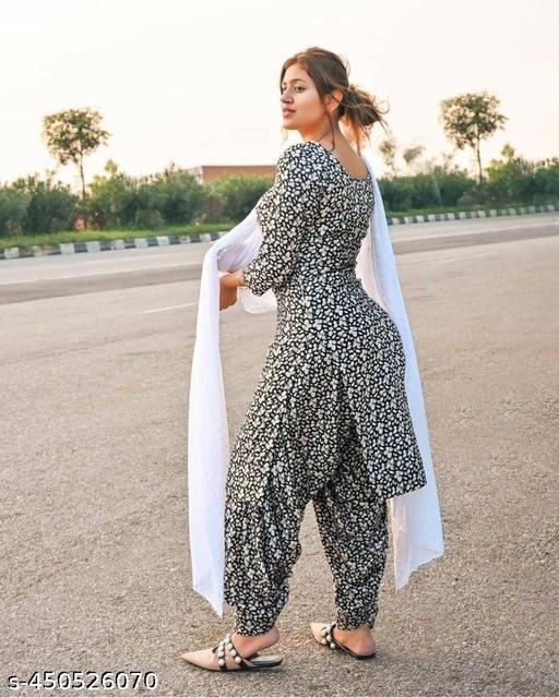 Trendy Dupatta Sets