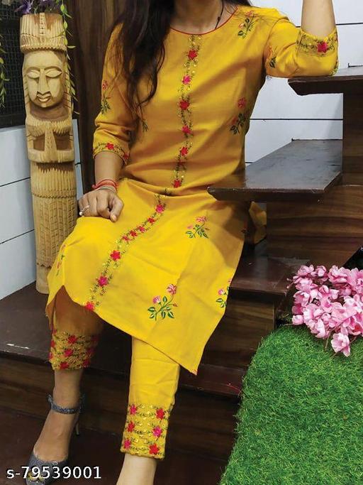 Polyster/Crepe fabric-Aagyeyi Petite Women Kurta Sets