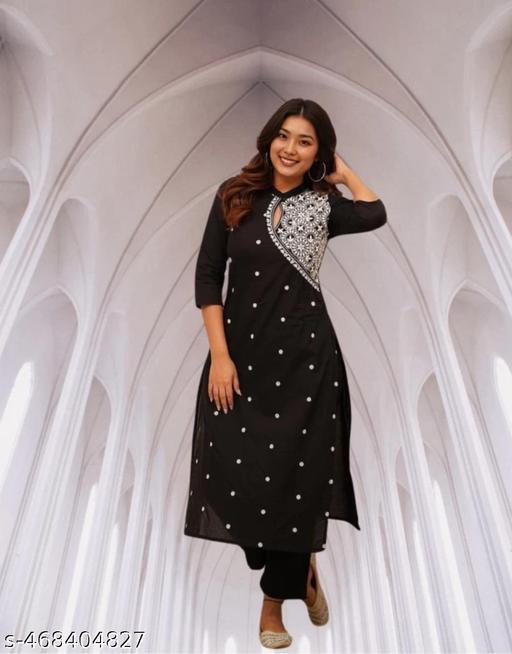 Aagyeyi Drishya Women Kurta Sets