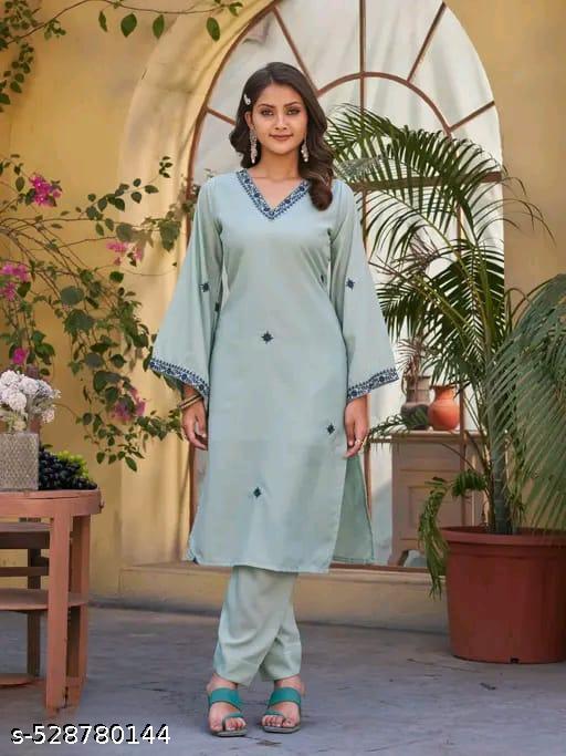 Trendy Attractive Women Kurta Sets