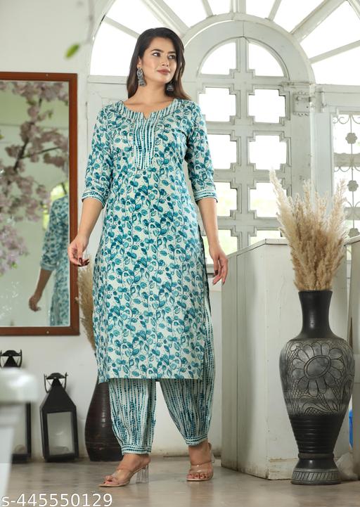 Chitrarekha Attractive Women Kurta Sets