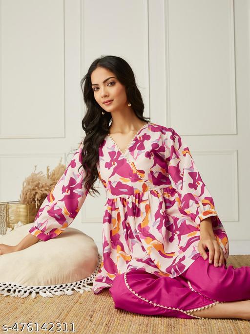 Banita Voguish Women Kurta Sets